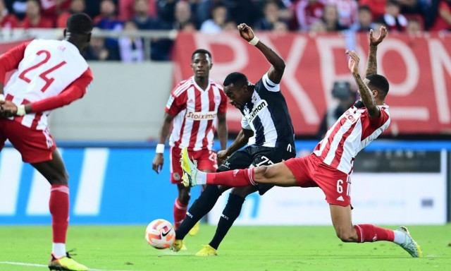 Συναγερμός στον ΠΑΟΚ: Στο νοσοκομείο ο Νάρεϊ, έντονη ανησυχία για τον Γερμανό