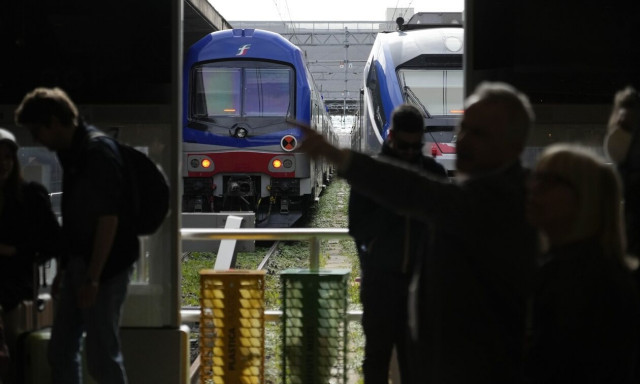 Ιταλία: Εκτροχιασμός εμπορικής αμαξοστοιχίας - Παρέλυσε η χώρα