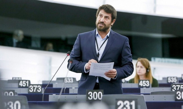 Αλέξης Γεωργούλης: «Έβριζε και είχε εξάρσεις» - Νέες αποκαλύψεις μετά την καταγγελία Χρονοπούλου