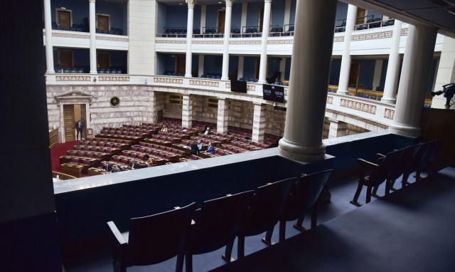 Εκλογές 2023: Το απόγευμα η θυροκόλληση του διατάγματος για τη διάλυση της Βουλής