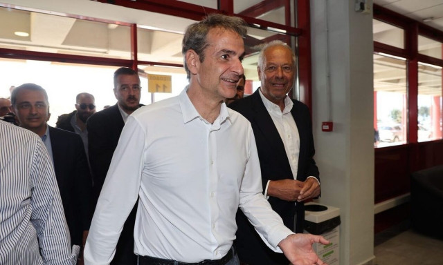 Contract for construction of the North Road Axis of Crete signed in the presence of PM Mitsotakis