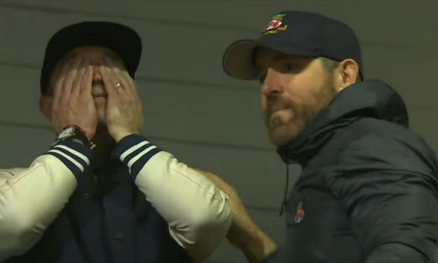 Ράιαν Ρέινολντς: Ιστορική άνοδος στη League 2 της Αγγλίας για τη χολιγουντιανή ομάδα του (vids)