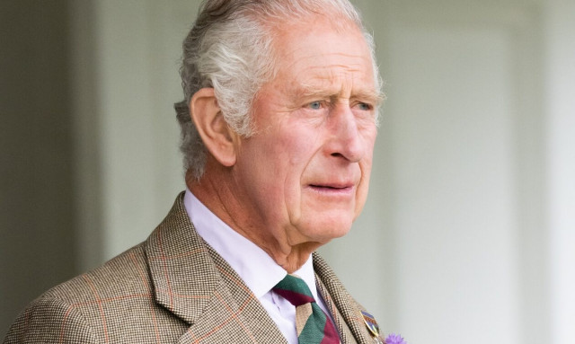 Κάρολος: Δημοσκόπηση κόλαφος για τον νέο βασιλιά - Οι νέοι του γυρίζουν την πλάτη