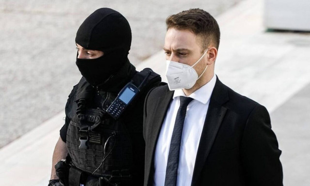 Μπάμπης Αναγνωστόπουλος: Δεν δέχεται πολλά ερωτικά γράμματα λένε οι υπεύθυνοι της φυλακής