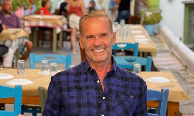 Πέτρος Κωστόπουλος: «Απέχω από την τηλεόραση, βαριέμαι, μιλάνε όλοι»