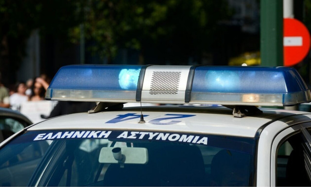 Πάτρα: Φοιτήτρια απειλούσε να πέσει από ταράτσα - Πώς την απέτρεψε γείτονας