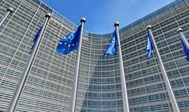 Νέους κανόνες για το Σύμφωνο Σταθερότητας προτείνει η Κομισιόν