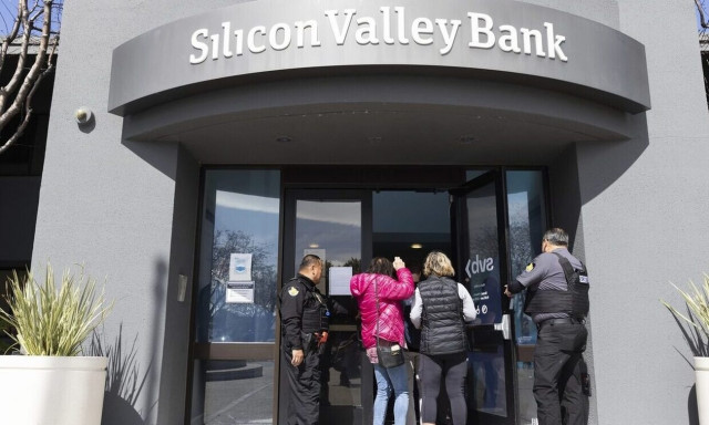 Ευάλωτες σε πλήγµατα οι αµερικανικές τράπεζες