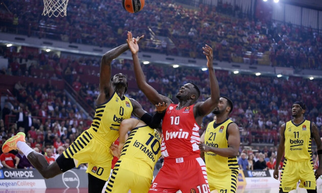 Euroleague: Non stop δράση με τα Game 2 των playoffs | Οι διαιτητές του Ολυμπιακός - Φενέρμπαχτσε