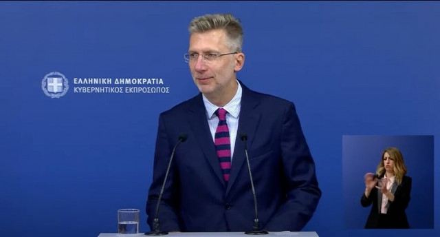 Σκέρτσος στο Newsbomb.gr: «Ο Τσίπρας είναι αυτός που κάνει «mirroring» στον Μητσοτάκη»