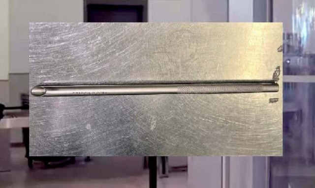 ΗΠΑ: Σύλληψη ταξιδιώτη στο αεροδρόμιο της Βοστόνης – Είχε σε χειραποσκευή «καλαμάκι για βαμπίρ»