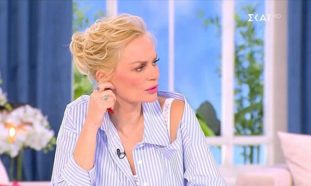 Έλενα Χριστοπούλου: Ξέσπασε στον αέρα - «Μην γίνεις γονιός, αν δεν μπορείς να στηρίξεις τα παιδιά»