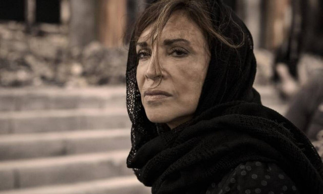 H Μιμή Ντενίση στην ταινία «Σμύρνη μου Αγαπημένη»