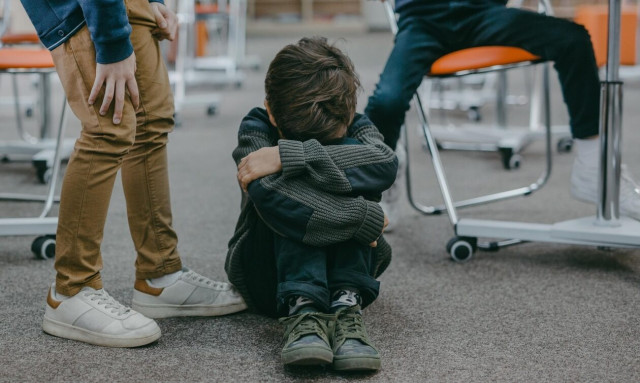 Πατήσια: Ξυλοκόπησαν μαθητή σε σχολείο μέχρι λιποθυμίας - Νοσηλεύεται στο νοσοκομείο