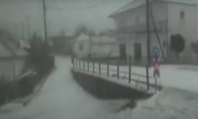 Ημαθία: Μεγάλες καταστροφές από χαλάζι στις καλλιέργειες