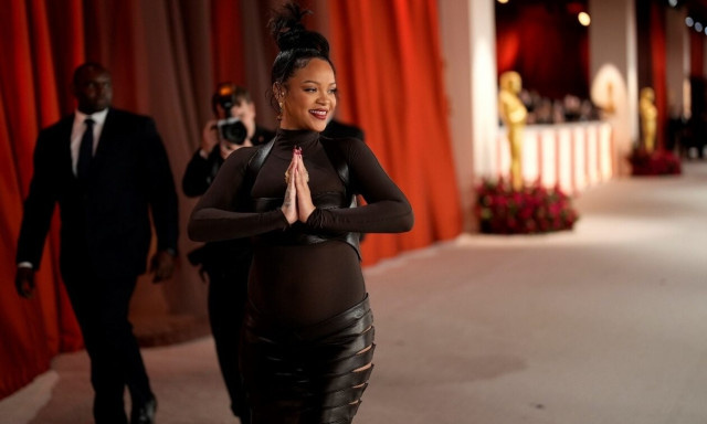 Η Ριάνα θα είναι η «Στρουμφίτα» σε νέα ταινία των «Στρουμφ»