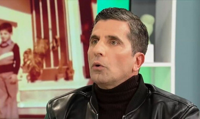 Θανάσης Βισκαδουράκης: «Είμαι στο μηχανάκι, οδηγώ κι αρχίζω να χάνω τις αισθήσεις μου»