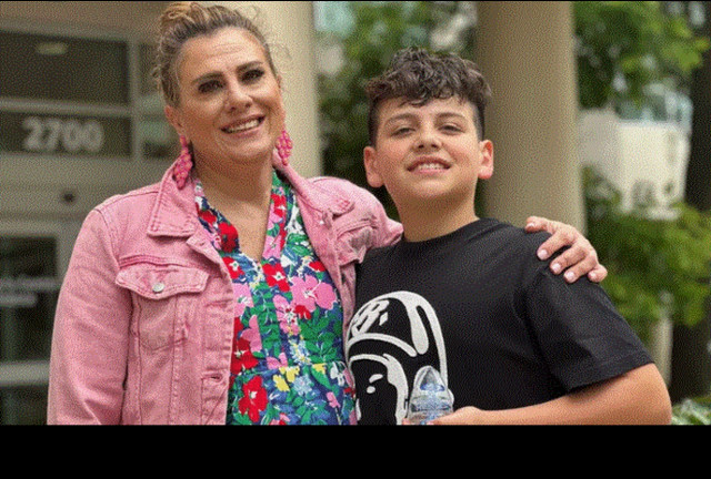 Tέξας: 12χρονος έσωσε τη ζωή της μητέρας του - Έπαθε εγκεφαλικό ενώ έπλενε πιάτα