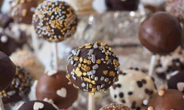 Εορτολόγιο 29 Απριλίου: Ποιοι γιορτάζουν σήμερα