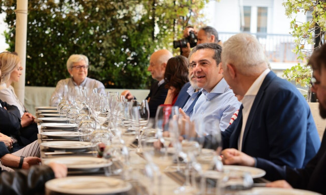 Αλέξης Τσίπρας: Γεύμα με τους υποψήφιους του ψηφοδελτίου Επικρατείας του ΣΥΡΙΖΑ