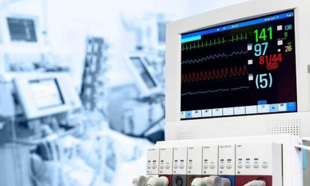 Λάρισα: Στο νοσοκομείο με κρανιοεγκεφαλικές κακώσεις η έγκυος που τραυματίστηκε σε τροχαίο