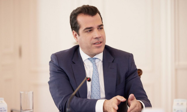 Θάνος Πλεύρης: Η διάγνωση μετά την επίθεση με γιαούρτια σε βάρος του - Τι ανέφερε ο ίδιος