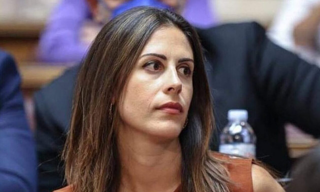 Εκλογές 2023 - Υποψήφια με το ΠΑΣΟΚ η Ελένη Χρονοπούλου - Το «ευχαριστώ» στον Νίκο Ανδρουλάκη