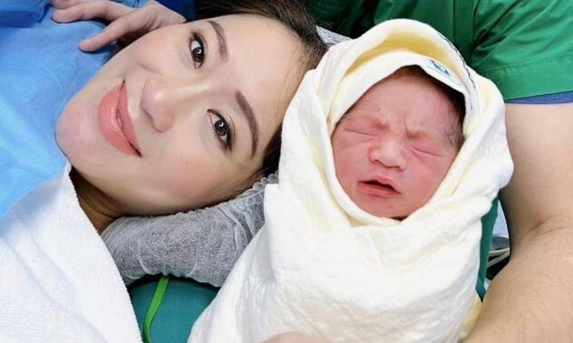 Ταϊλάνδη: Υποψήφια πρωθυπουργός γέννησε δύο εβδομάδες πριν τις εκλογές