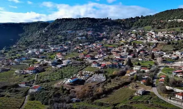 Πρωτομαγιά στο θεογέφυρο της Κορινθίας: Το άγνωστο «θαύμα της φύσης»