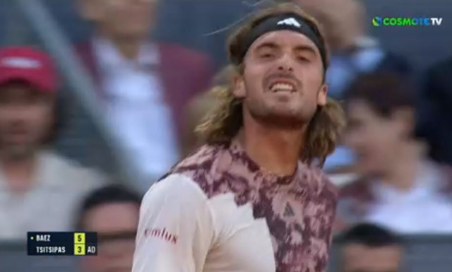 Στέφανος Τσιτσιπάς: Οργισμένο ξέσπασμα προς το box με τους δικούς του (video)