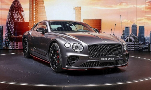 Η Bentley Continental GT γιορτάζει τα 20 χρόνια της