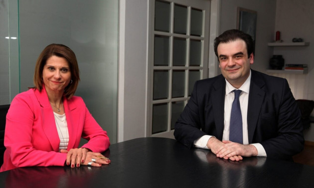 Πιερρακάκης στο Newsbomb.gr: Τα πειράματα είναι καλά για τη φυσικοχημεία και όχι την Ελλάδα του 2023