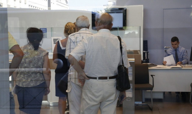 Συντάξεις: Νέες αυξήσεις θα δουν οι συνταξιούχοι από 1/1/24