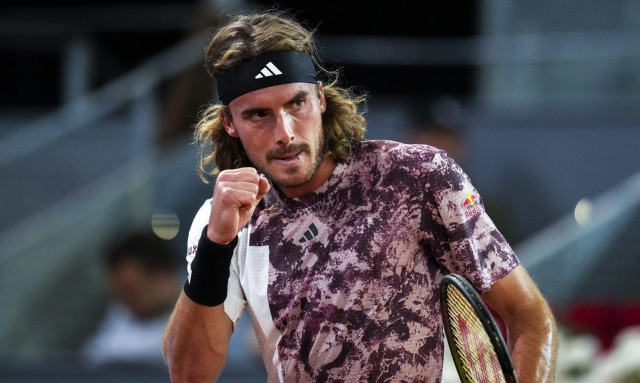 Στέφανος Τσιτσιπάς: Άνετη επικράτηση και πρόκριση στα προημιτελικά του Madrid Open