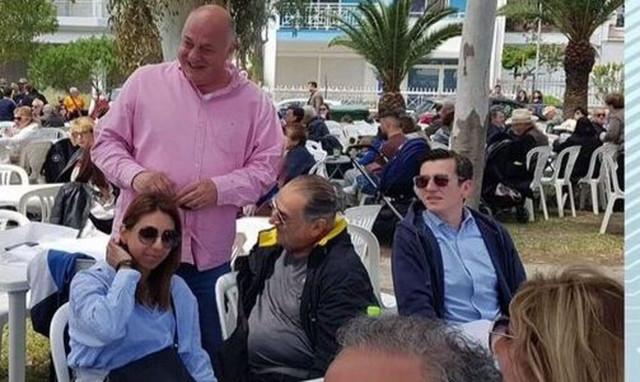 Βασίλης Καρράς: Ευδιάθετος και αδυνατισμένος μετά την περιπέτεια της υγείας του