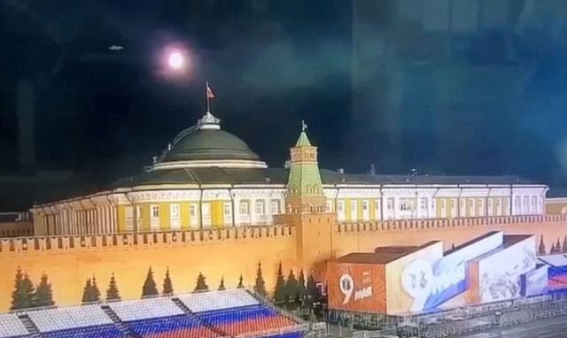 Η Ρωσία κατηγορεί ανοιχτά τις ΗΠΑ ότι βρίσκονται πίσω από την επίθεση στο Κρεμλίνο
