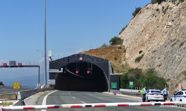 Κακιά Σκάλα: Φωτιά ξέσπασε μέσα σε τούνελ - Διακόπηκε η κυκλοφορία