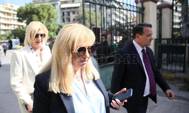 Δολοφονία Καραϊβάζ: Το κατώφλι του ανακριτή πέρασε η χήρα του δημοσιογράφου