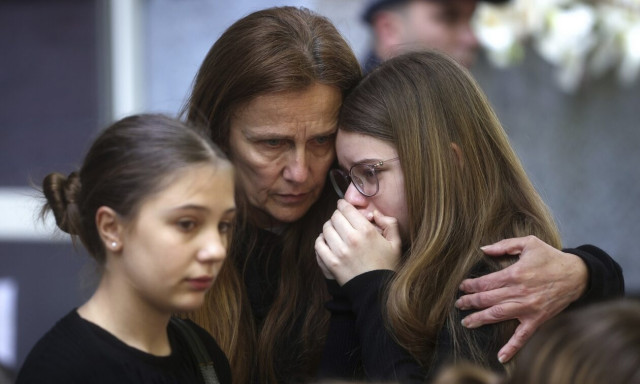 Σερβία: Σήμερα οι κηδείες των πρώτων θυμάτων - Ορατός ο κίνδυνος μιμητισμού