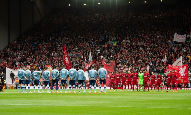 Premier League: Οι οπαδοί της Λίβερπουλ «γιούχαραν» τον βασιλιά Κάρολο