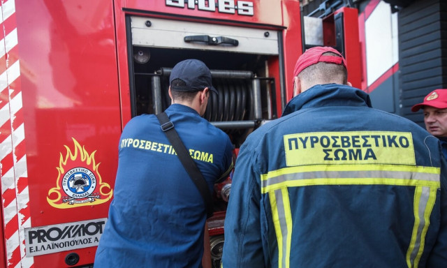 Μεταξουργείο: Ένας νεκρός από πυρκαγιά σε ακατοίκητο κτίριο