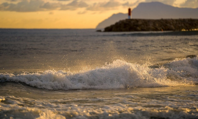 «Βράζει» η Μεσόγειος: Η περιοχή θερμαίνεται 20% ταχύτερα από τον παγκόσμιο μέσο όρο