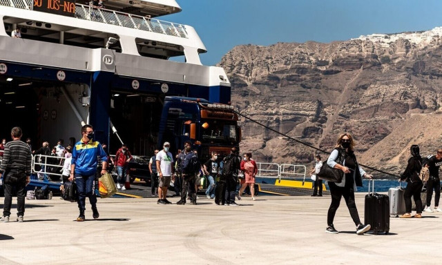 Κοινωνικός τουρισμός: Πότε ξεκινούν οι αιτήσεις για 300.000 δικαιούχους