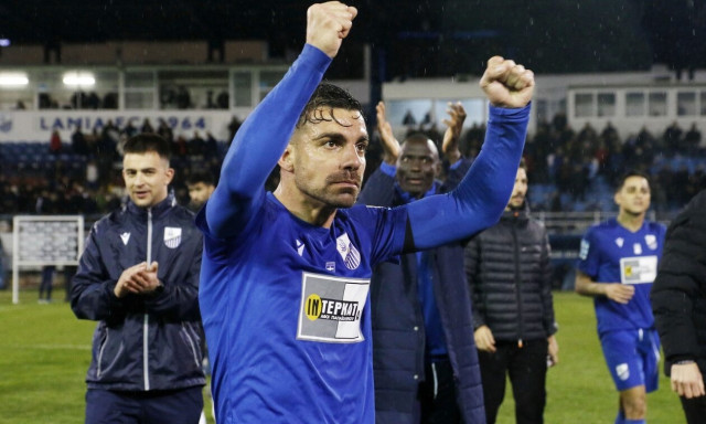 Super League: Κατάθεση ψυχής ο Μανούσος – «Τα λεφτά δεν γεμίζουν τον χαμένο χρόνο με την οικογένεια»