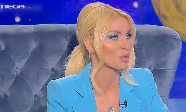 Τζόυς Ευείδη: «Σήμερα η Κατερίνα Καινούργιου μας πληροφόρησε ότι έχει περίοδο, πιο κάτω δεν πάει»