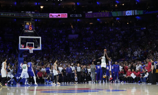 NBA: Ισοφάρισαν Σίξερς και Σανς (vids)