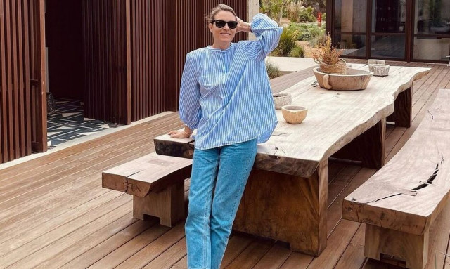 Βίκυ Καγιά: Οι κόρες της έγιναν παρανυφάκια σε γάμο στην Κρήτη