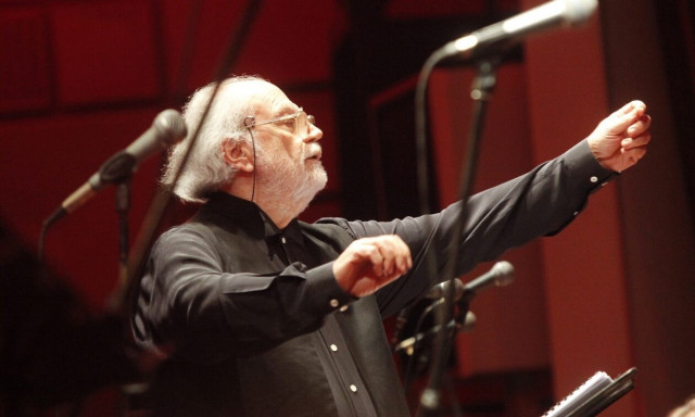 Γιάννης Μαρκόπουλος: Παραμένει για 4η ημέρα στην εντατική