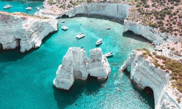 Προβολή της Μήλου σε διεθνή μέσα ενημέρωσης