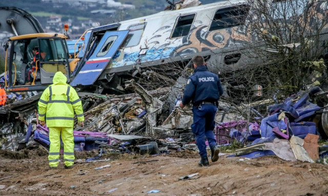 Τέμπη: Από το κυλικείο άρχισε η φωτιά στα τρένα